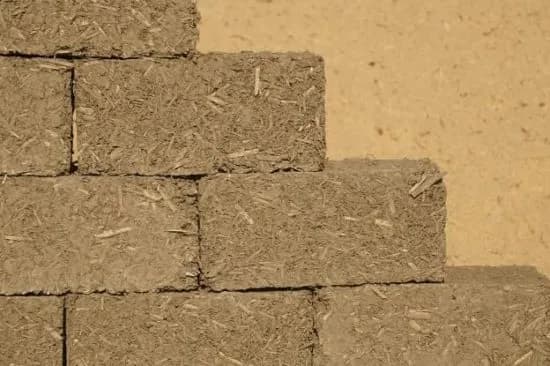 Jak zrobić cegły z gliny - uniknij najczęstszych błędów w produkcji